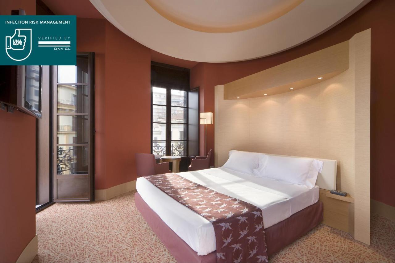 Una Hotels Napoli Esterno foto