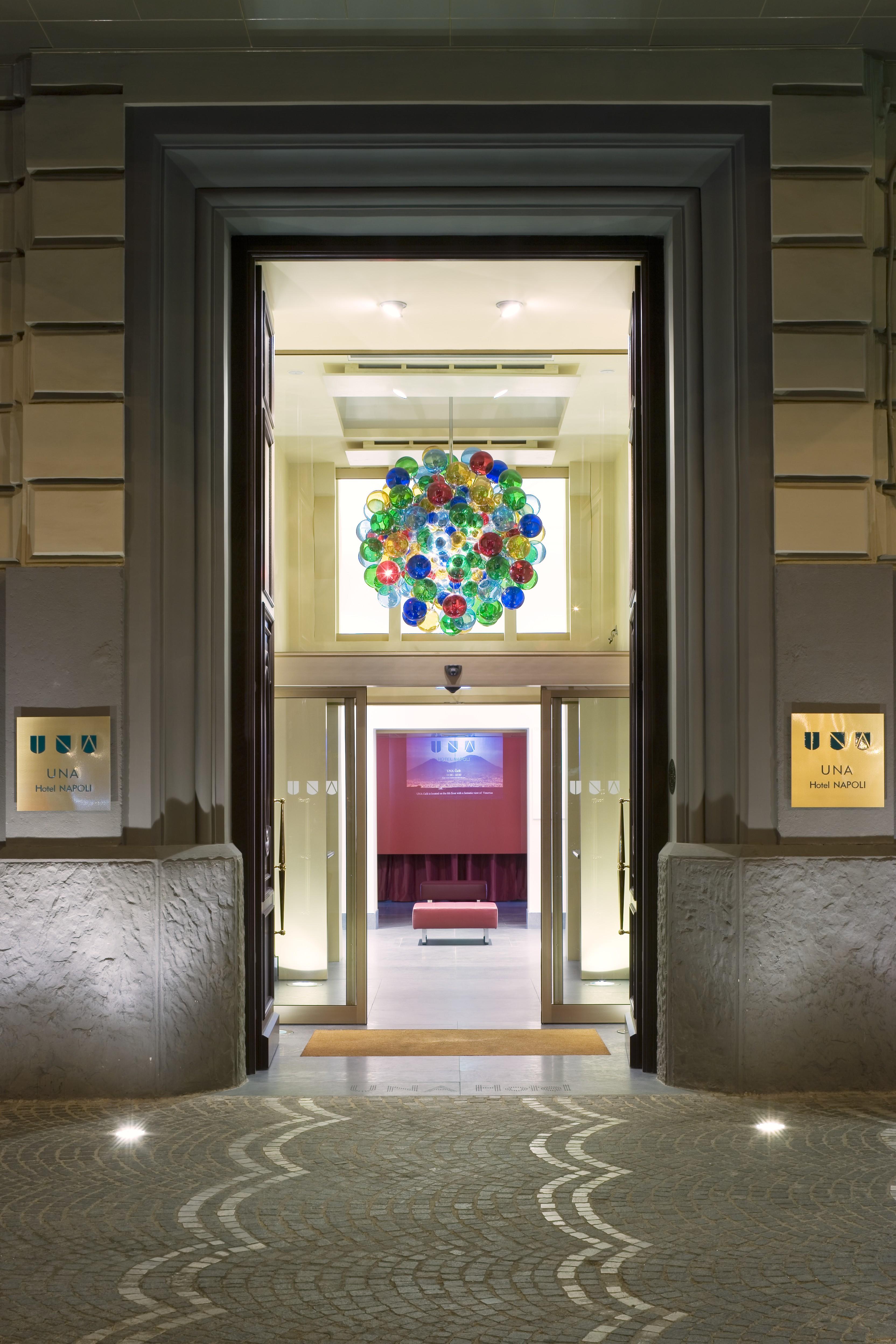 Una Hotels Napoli Esterno foto